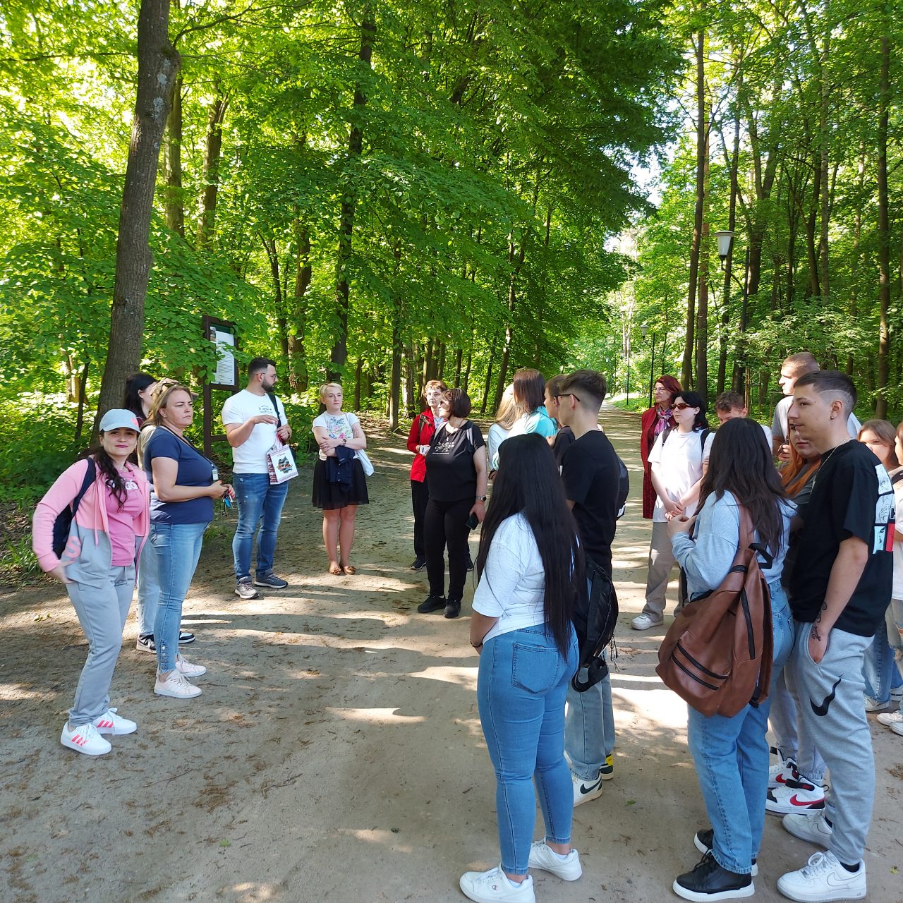 PROIECT ERASMUS+ LET'S LIVE ECO! PROIECT DE